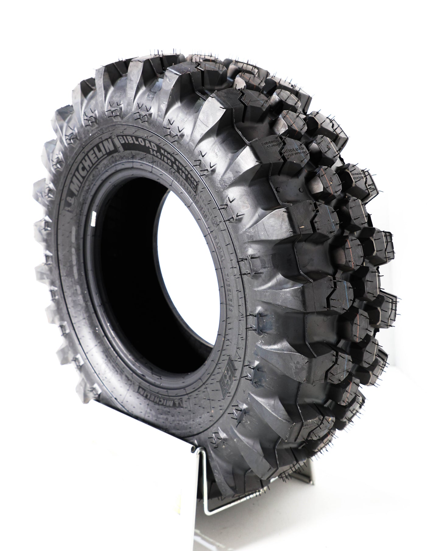 BIBOAD HARD SURFACE